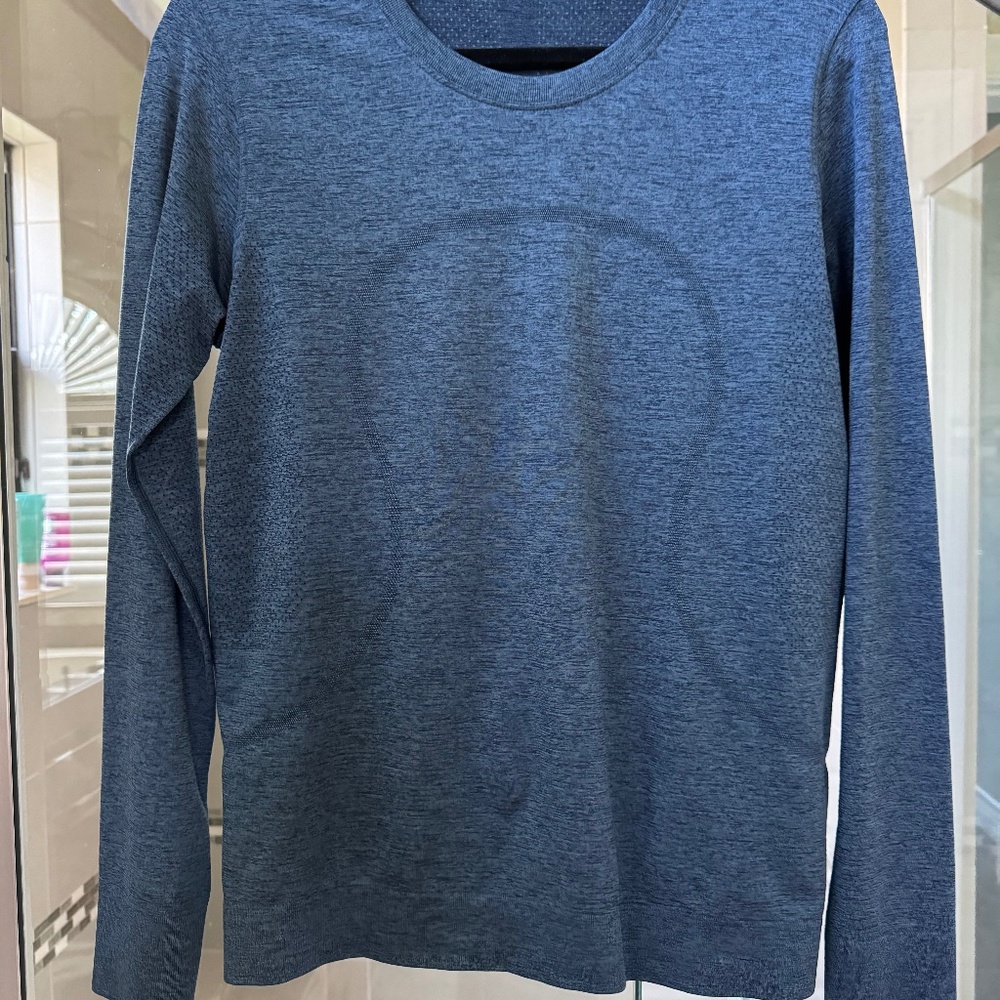Lululemon Swiftly Relaxed Long-Sleeve Shirt Hip Length-blue heather-size 8